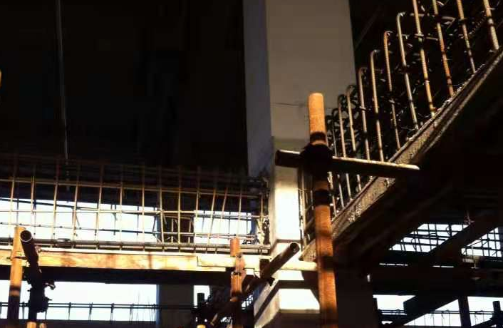 吐鲁番一厂房梁柱截面加大施工